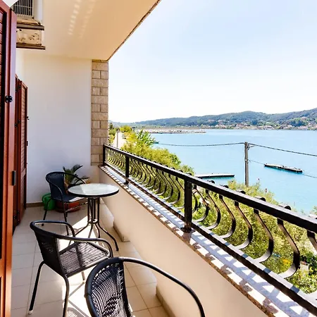 Lovely With Free Boat Perth & Swimmimg Pool Apartman *