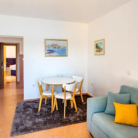 Lovely With Free Boat Perth & Swimmimg Pool Apartman