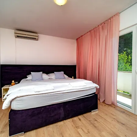 Apartman Lovely With Free Boat Perth & Swimmimg Pool *